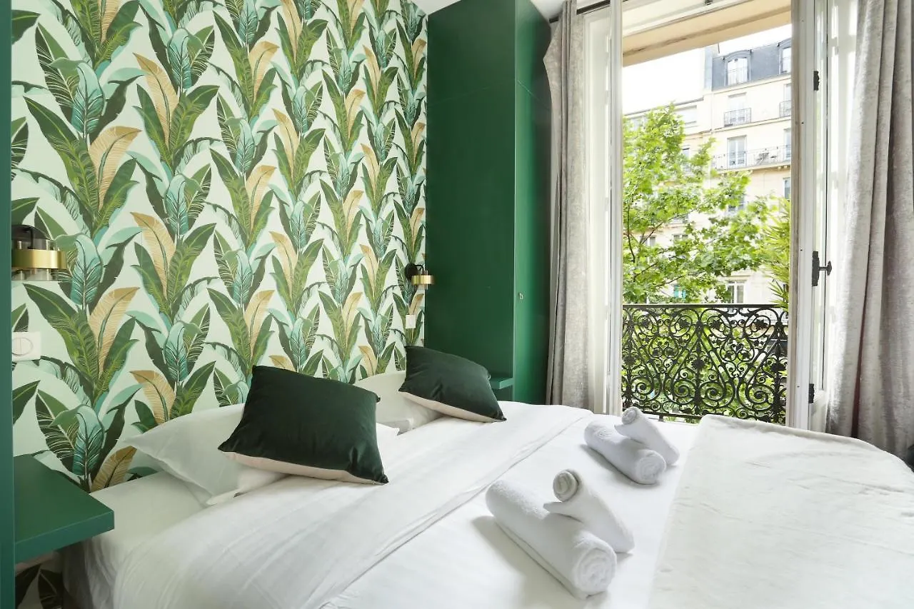 Apartment Center Of Paris By Studio Prestige France